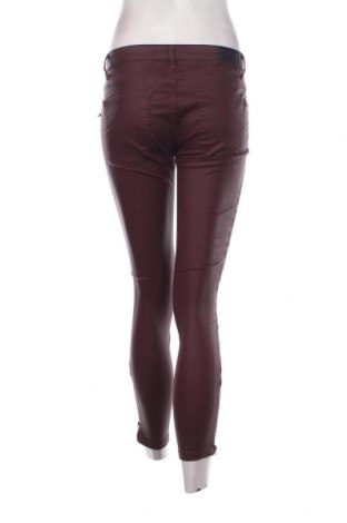 Дамски панталон Gina Tricot, Размер M, Цвят Червен, Цена 15,39 лв.