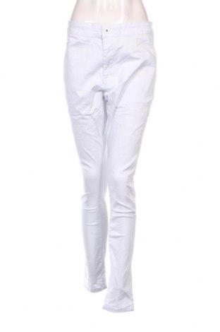 Pantaloni de femei Girl Vivi, Mărime L, Culoare Alb, Preț 33,39 Lei