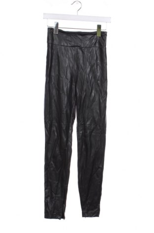 Γυναικείο παντελόνι Guess, Μέγεθος XS, Χρώμα Μαύρο, Τιμή 23,20 €