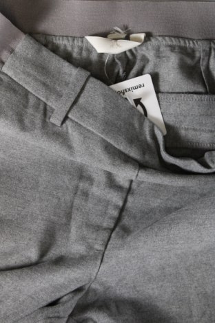 Дамски панталон H&M, Размер S, Цвят Сив, Цена 9,57 лв.