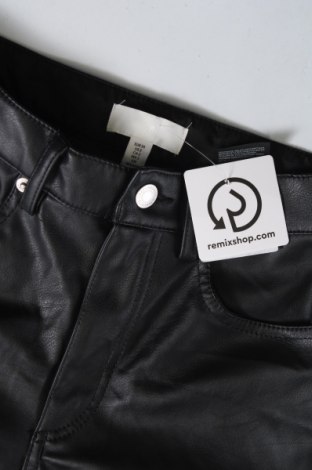 Pantaloni de femei H&M, Mărime XS, Culoare Negru, Preț 31,48 Lei