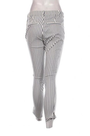 Dámské kalhoty  H&M, Velikost M, Barva Vícebarevné, Cena  367,00 Kč