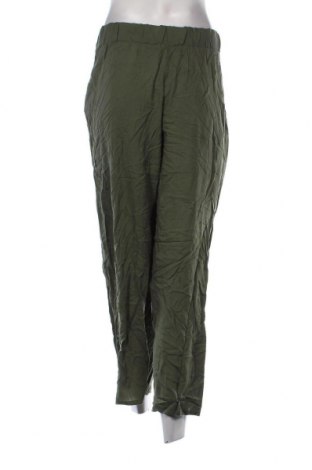 Дамски панталон Haily`s, Размер M, Цвят Зелен, Цена 18,45 лв.