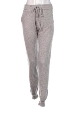 Pantaloni de femei Just Cashmere, Mărime L, Culoare Gri, Preț 402,63 Lei