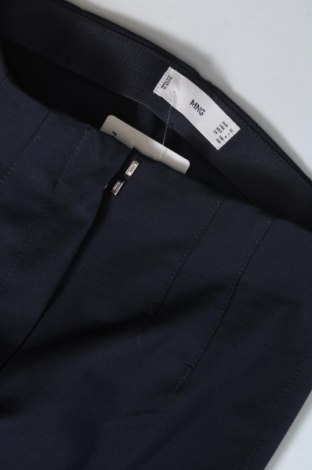 Γυναικείο παντελόνι Mango, Μέγεθος XS, Χρώμα Μπλέ, Τιμή 9,91 €