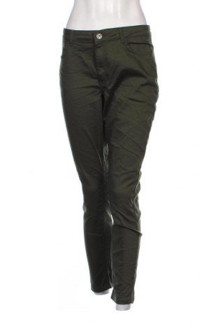 Дамски панталон More & More, Размер L, Цвят Зелен, Цена 34,00 лв.