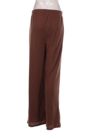 Дамски панталон Nasty Gal, Размер M, Цвят Кафяв, Цена 38,13 лв.