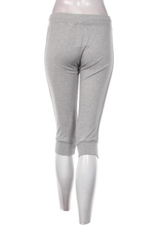 Pantaloni de femei Nike, Mărime S, Culoare Gri, Preț 90,77 Lei