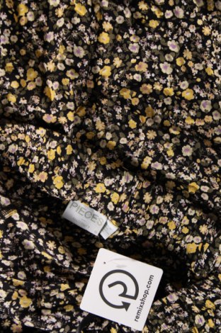 Pantaloni de femei Pieces, Mărime M, Culoare Multicolor, Preț 23,09 Lei