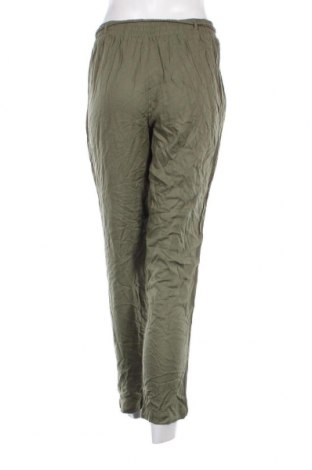 Pantaloni de femei Pimkie, Mărime M, Culoare Verde, Preț 31,48 Lei