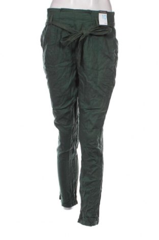 Дамски панталон Primark, Размер M, Цвят Зелен, Цена 18,40 лв.