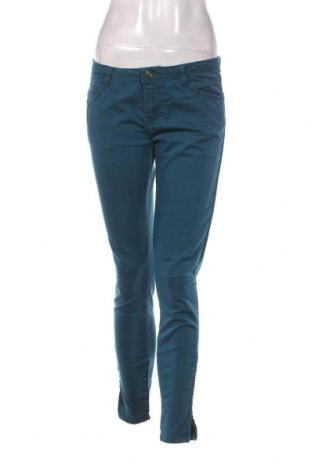 Pantaloni de femei Pull&Bear, Mărime M, Culoare Verde, Preț 39,95 Lei