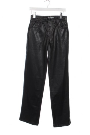 Pantaloni de femei Pull&Bear, Mărime XS, Culoare Negru, Preț 108,99 Lei