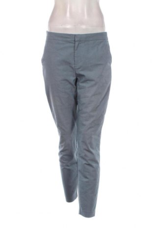 Дамски панталон Reserved, Размер M, Цвят Син, Цена 29,01 лв.