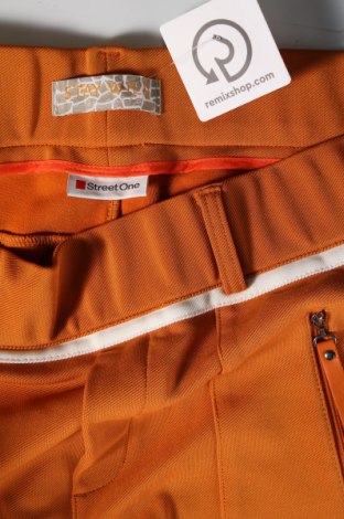 Дамски панталон Street One, Размер XL, Цвят Жълт, Цена 46,50 лв.