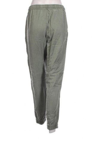Дамски панталон Twothirds, Размер M, Цвят Зелен, Цена 19,20 лв.