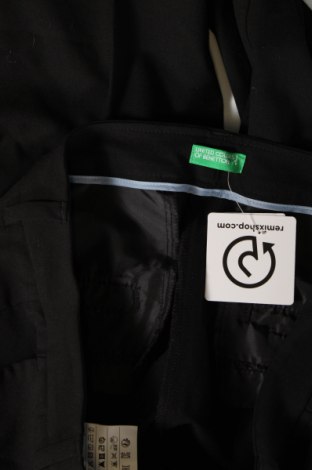 Pantaloni de femei United Colors Of Benetton, Mărime S, Culoare Negru, Preț 68,25 Lei