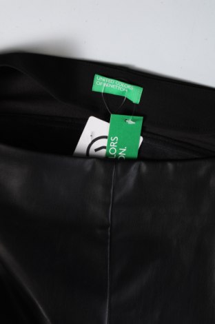 Γυναικείο παντελόνι United Colors Of Benetton, Μέγεθος L, Χρώμα Μαύρο, Τιμή 14,38 €