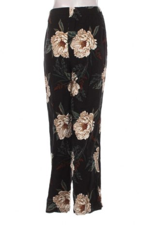 Дамски панталон Vero Moda, Размер XL, Цвят Многоцветен, Цена 14,78 лв.