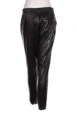 Pantaloni de femei Vero Moda, Mărime S, Culoare Negru, Preț 25,97 Lei