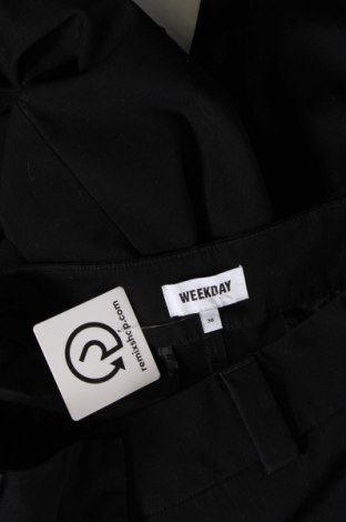 Γυναικείο παντελόνι Weekday, Μέγεθος S, Χρώμα Μαύρο, Τιμή 14,28 €