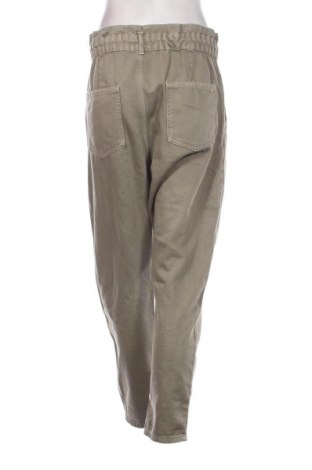 Дамски панталон Zara, Размер S, Цвят Зелен, Цена 13,77 лв.
