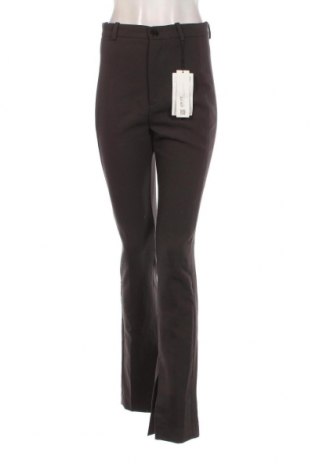 Дамски панталон Zara, Размер S, Цвят Сив, Цена 43,79 лв.