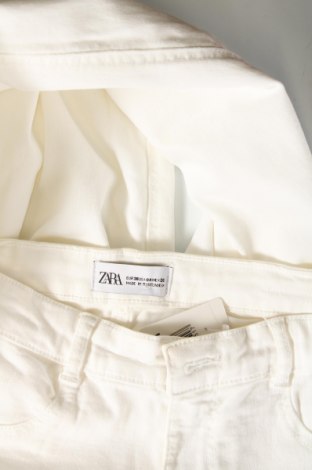 Pantaloni de femei Zara, Mărime S, Culoare Alb, Preț 88,82 Lei
