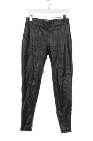 Дамски панталон Zara Trafaluc, Размер M, Цвят Черен, Цена 8,91 лв.