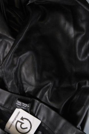 Дамски панталон Zara Trafaluc, Размер M, Цвят Черен, Цена 7,29 лв.