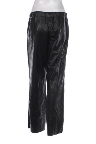 Дамски панталон Zara Trafaluc, Размер M, Цвят Черен, Цена 7,29 лв.