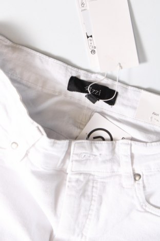 Γυναικείο παντελόνι Zizzi, Μέγεθος L, Χρώμα Λευκό, Τιμή 13,10 €