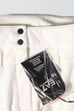 Damenhose für Wintersport Emporio Armani, Größe XL, Farbe Weiß, Preis 123,48 €