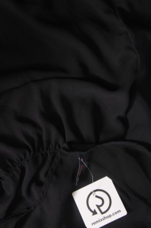 Tricou de damă Bershka, Mărime M, Culoare Negru, Preț 14,97 Lei