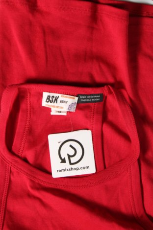 Γυναικείο αμάνικο μπλουζάκι Bsk, Μέγεθος M, Χρώμα Κόκκινο, Τιμή 11,00 €