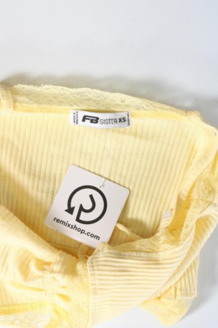 Γυναικείο αμάνικο μπλουζάκι Fb Sister, Μέγεθος XS, Χρώμα Κίτρινο, Τιμή 3,79 €