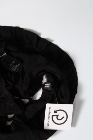 Γυναικείο αμάνικο μπλουζάκι H&M Divided, Μέγεθος M, Χρώμα Μαύρο, Τιμή 2,81 €