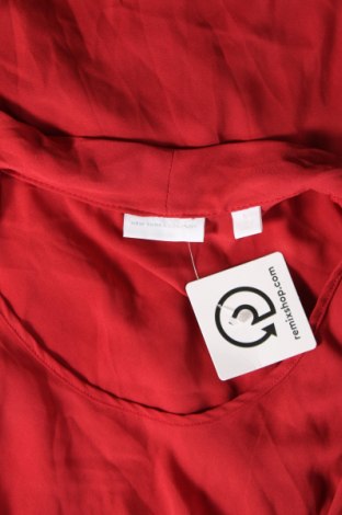 Damska koszulka na ramiączkach New York & Company, Rozmiar M, Kolor Czerwony, Cena 13,43 zł
