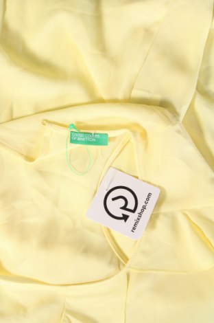 Tricou de damă United Colors Of Benetton, Mărime M, Culoare Galben, Preț 46,05 Lei