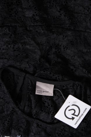 Γυναικείο αμάνικο μπλουζάκι Vero Moda, Μέγεθος L, Χρώμα Μαύρο, Τιμή 8,66 €
