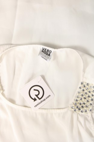 Γυναικείο αμάνικο μπλουζάκι Vero Moda, Μέγεθος S, Χρώμα Λευκό, Τιμή 3,99 €