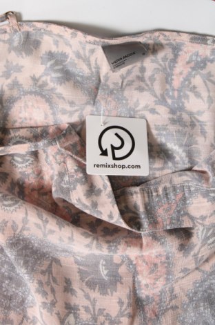 Γυναικείο αμάνικο μπλουζάκι Vero Moda, Μέγεθος M, Χρώμα Πολύχρωμο, Τιμή 4,30 €