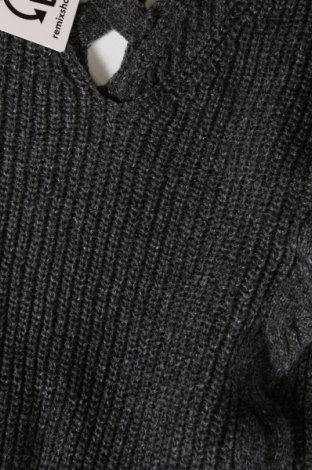 Дамски пуловер, Размер M, Цвят Сив, Цена 14,21 лв.