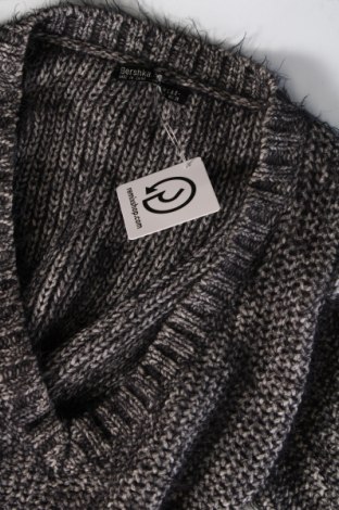 Дамски пуловер Bershka, Размер M, Цвят Сив, Цена 14,21 лв.