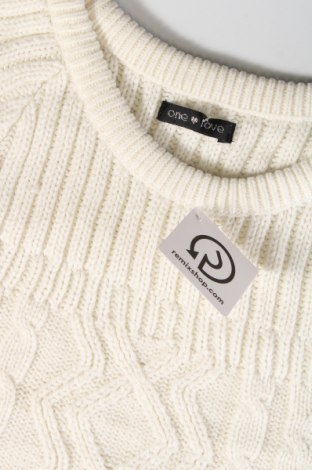 Дамски пуловер One Love, Размер S, Цвят Бял, Цена 7,25 лв.