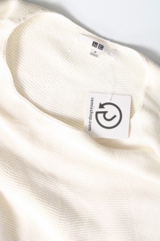 Дамски пуловер Uniqlo, Размер M, Цвят Бял, Цена 20,09 лв.