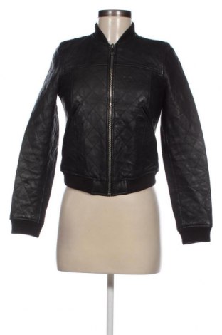 Дамско кожено яке Zara, Размер XS, Цвят Черен, Цена 84,55 лв.