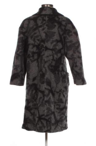 Дамско палто, Размер M, Цвят Многоцветен, Цена 59,92 лв.