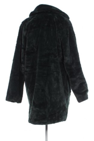 Дамско палто, Размер XL, Цвят Зелен, Цена 66,34 лв.
