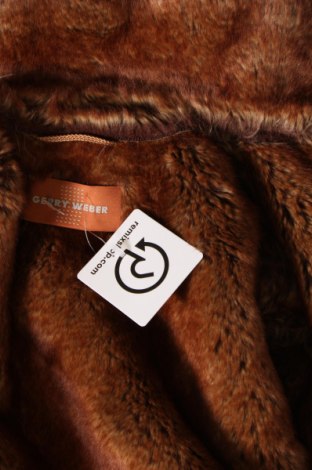 Дамско палто Gerry Weber, Размер L, Цвят Кафяв, Цена 79,20 лв.